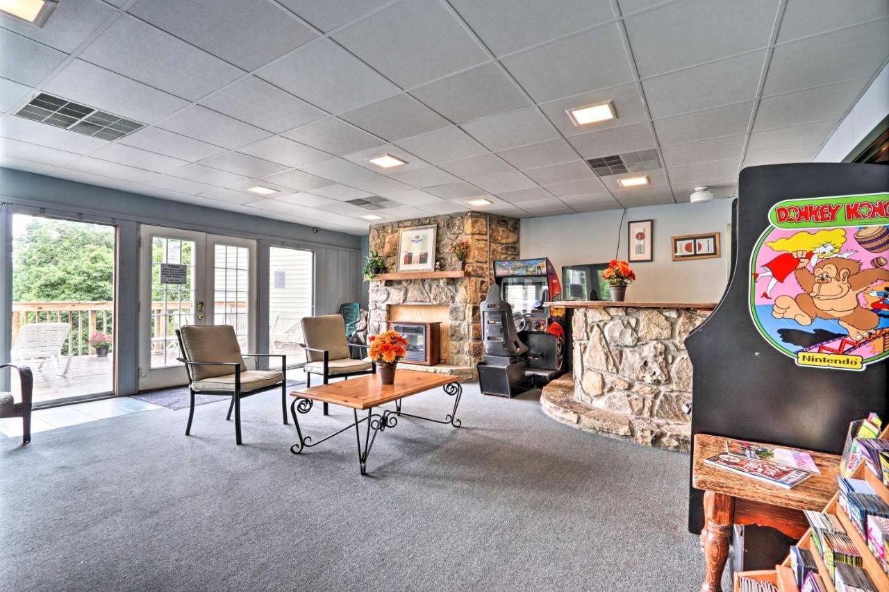 Mtn Condo With Views, Close To Dtwn Gatlinburg! Extérieur photo